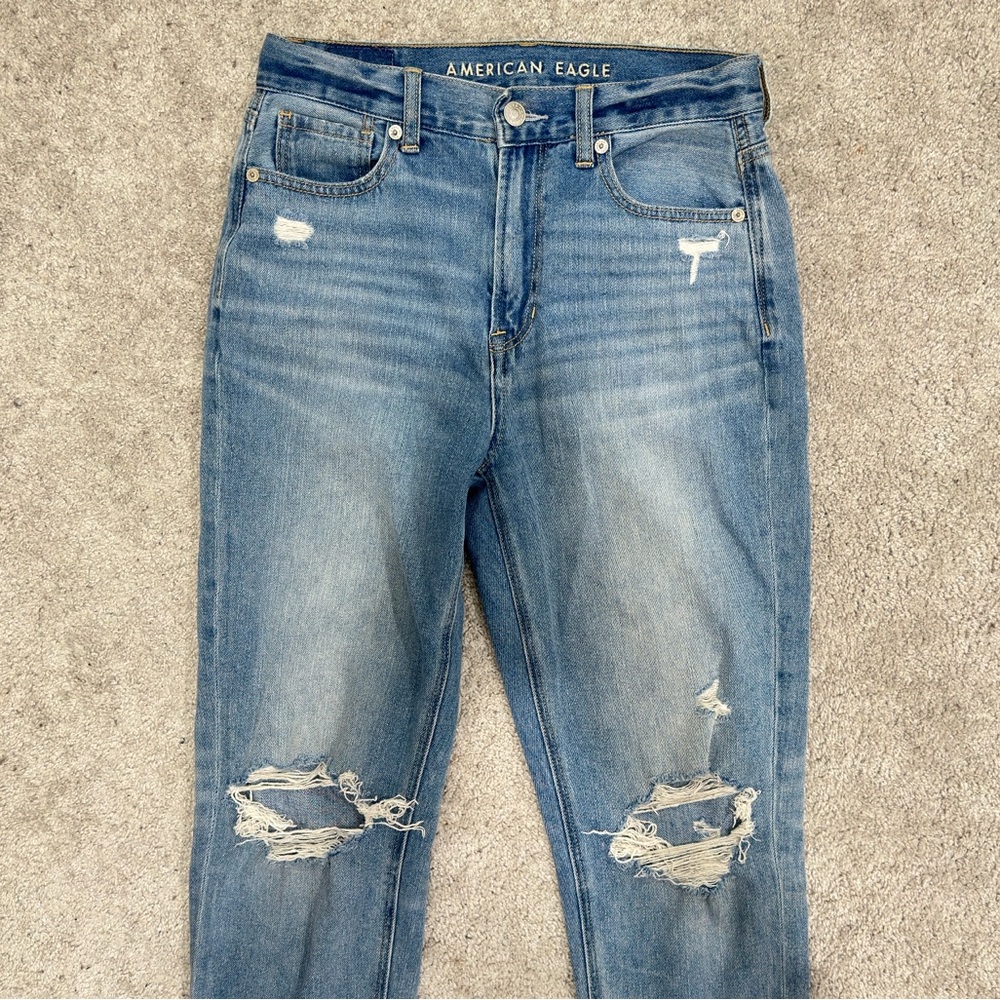 American Eagle Mom Jeans